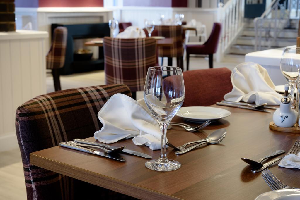 The Crown Hotel Newton Stewart Exterior foto